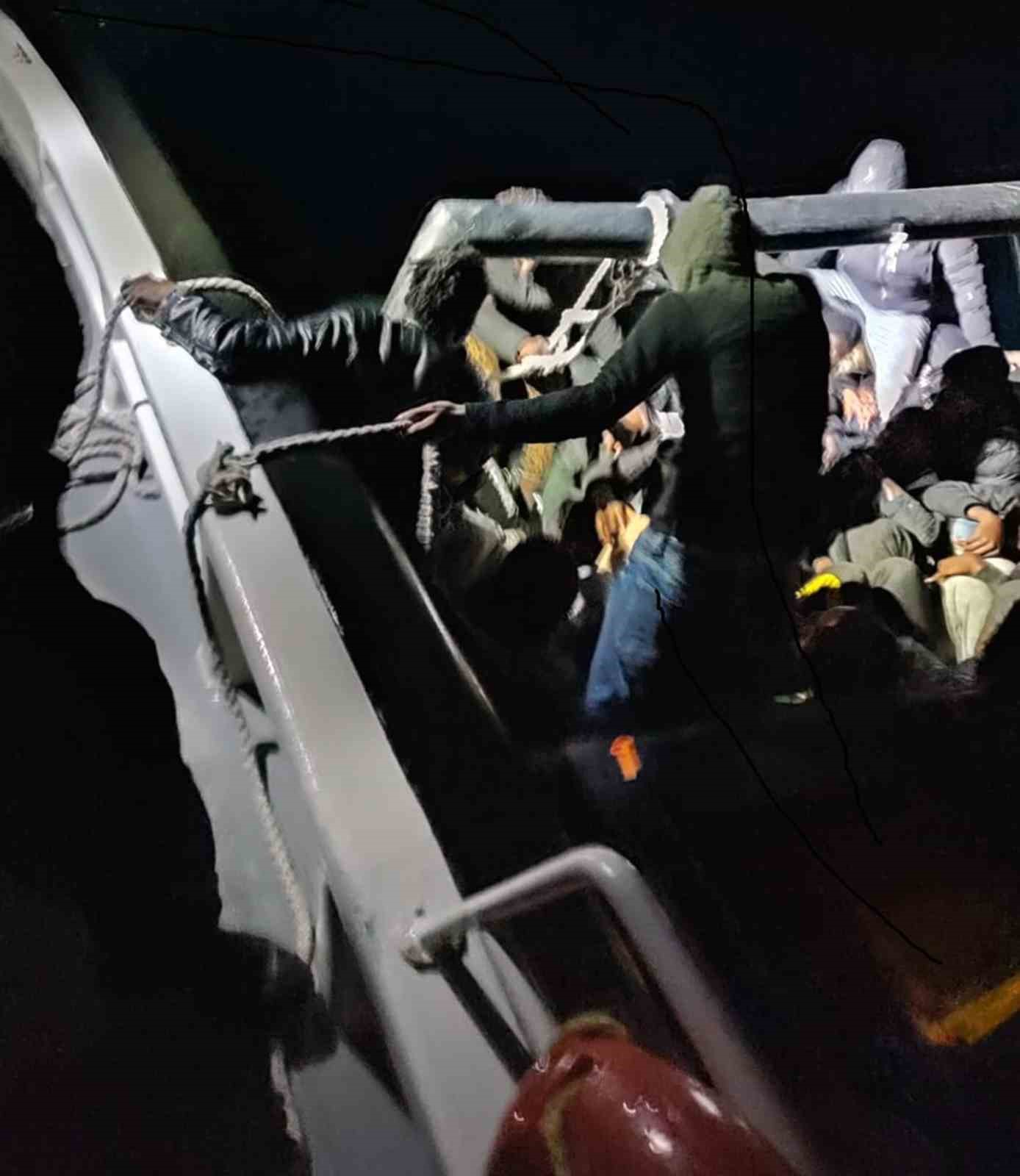 MUĞLA’NIN MARMARİS İLÇESİ AÇIKLARINDA YUNANİSTAN SAHİL GÜVENLİK UNSURLARI TARAFINDAN TÜRK
