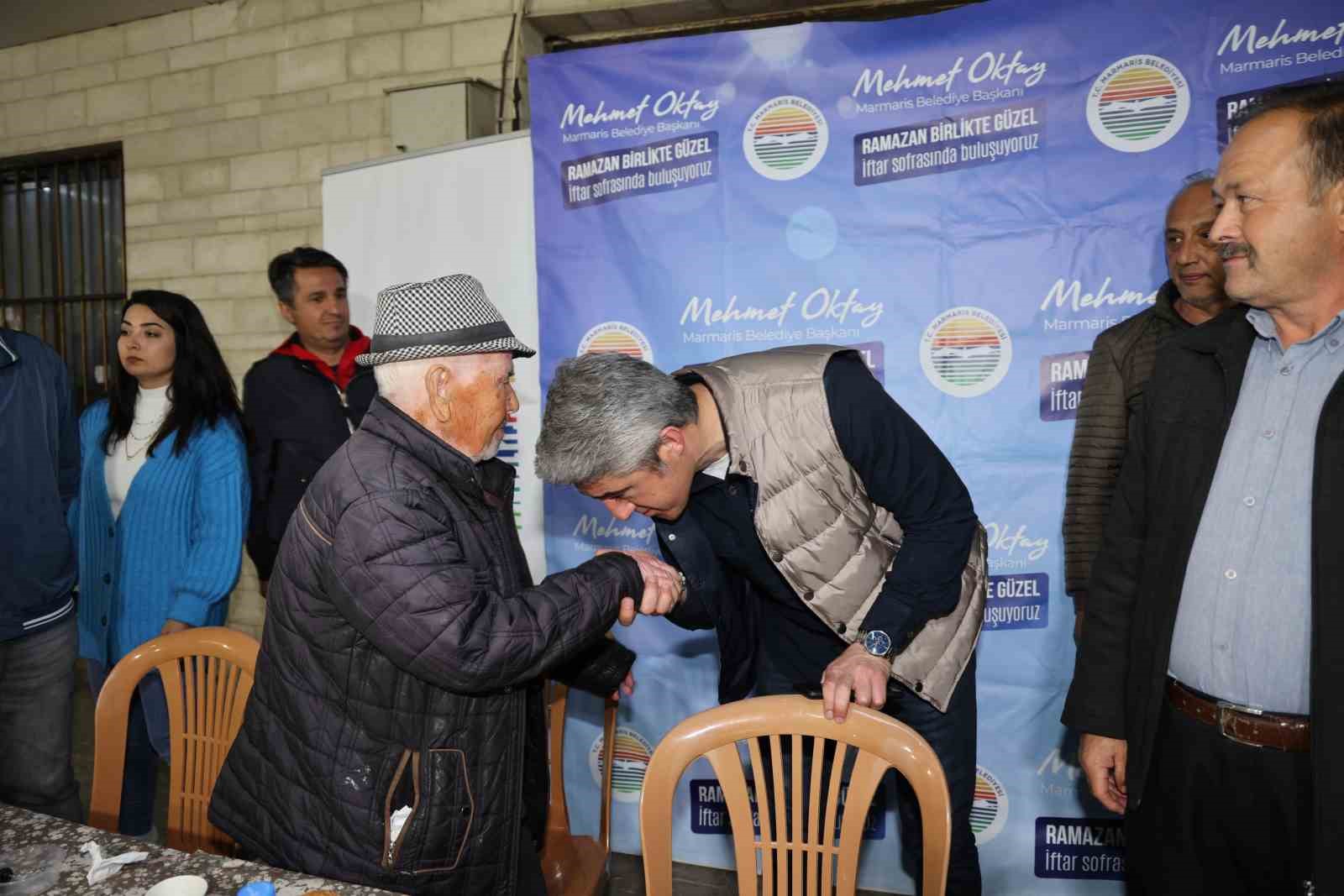 MARMARİS BELEDİYESİ’NİN DÜZENLEDİĞİ MAHALLE İFTARLARI 14 YERDE YAPILDI. BAŞKAN MEHMET