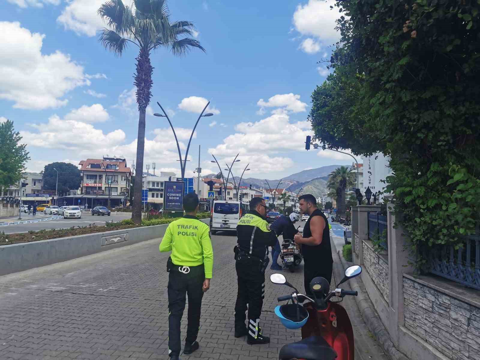 MARMARİS’TE ŞOK TRAFİK UYGULAMALARI DEVAM EDİYOR