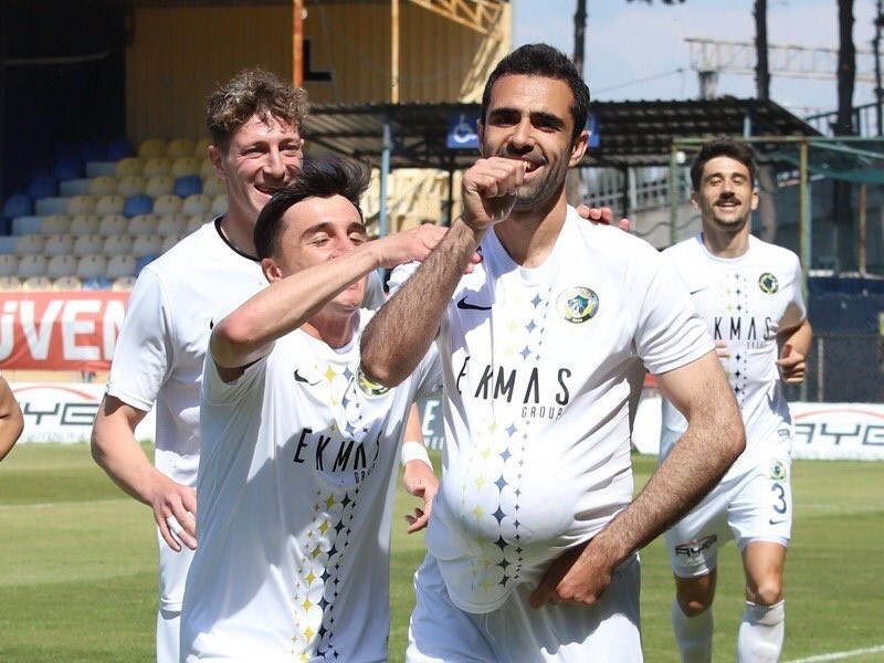 TFF 2. LİG BEYAZ GRUP EKİPLERİNDEN MENEMEN FK, DÜŞME 