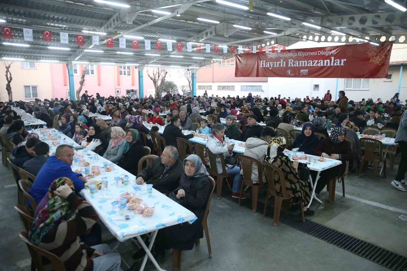 MERKEZEFENDİ BELEDİYESİ'NİN HER YIL RAMAZAN AYINDA GELENEKSEL HALE GELEN TOPLU