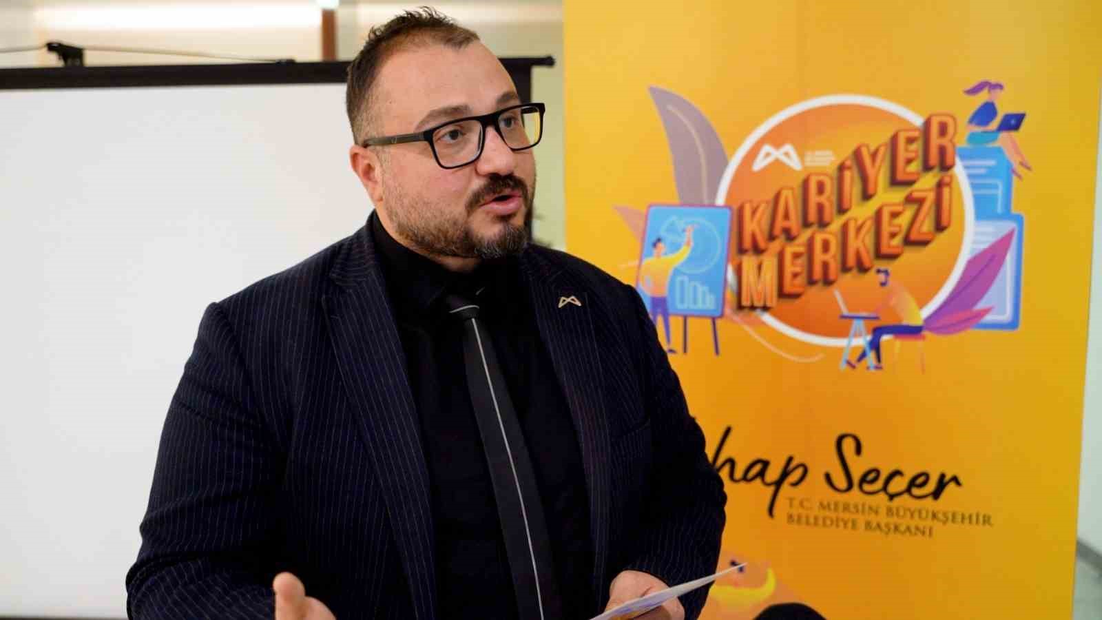 KARİYER MERKEZİ MÜDÜRÜ SERKAN ÖZADA, 4 MAYIS'DA İNSAN KAYNAKLARI ÇALIŞTAYI
