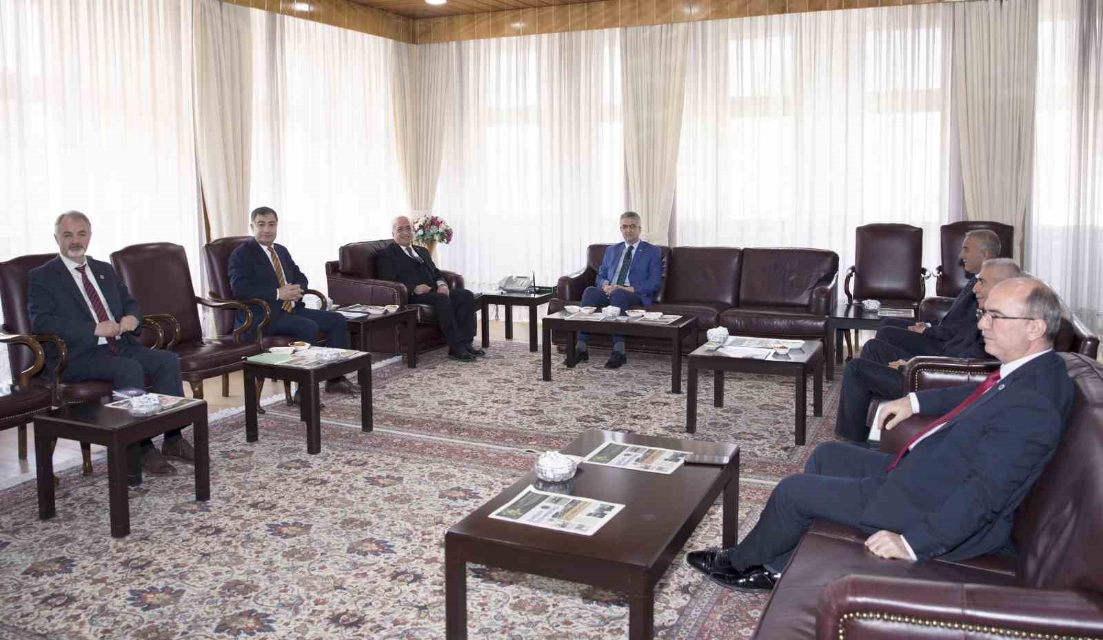 MİLLİYETÇİ HAREKET PARTİSİ (MHP) GENEL BAŞKAN YARDIMCISI VE ERZURUM MİLLETVEKİLİ