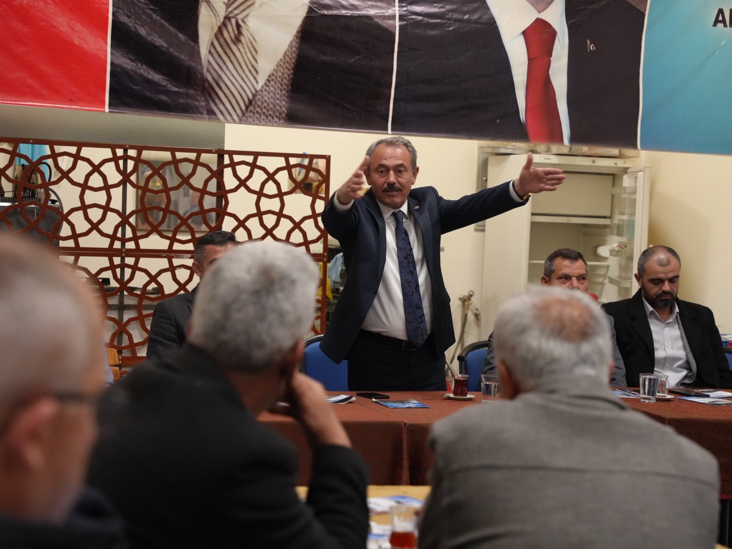 AK PARTİ DENİZLİ MİLLETVEKİLİ ŞAHİN TİN, BABA OCAĞI SERİNHİSAR İLÇESİNİ