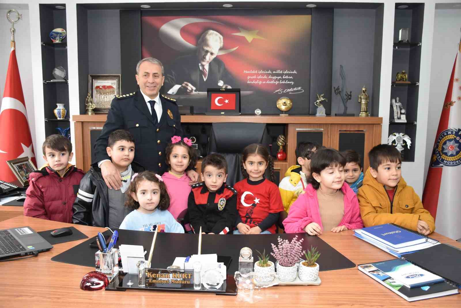 DEMİRKENT TOKİ İLKOKULU ANASINIFI ÖĞRENCİLERİ, 4-10 NİSAN TARİHLERİ ARASINDA KUTLANAN