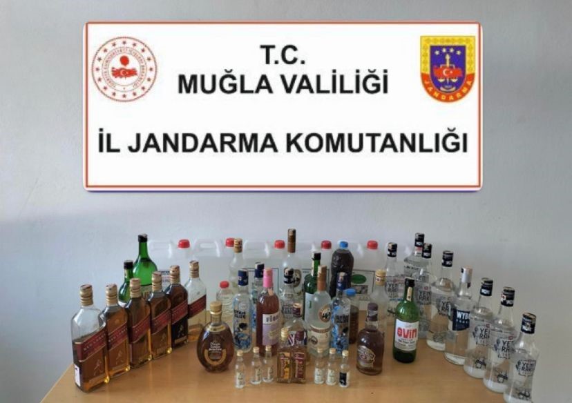 MUĞLA’NIN YATAĞAN İLÇESİNDE KAÇAK İÇKİ OPERASYONUNDA 3 KİŞİ GÖZALTINA ALINDI.