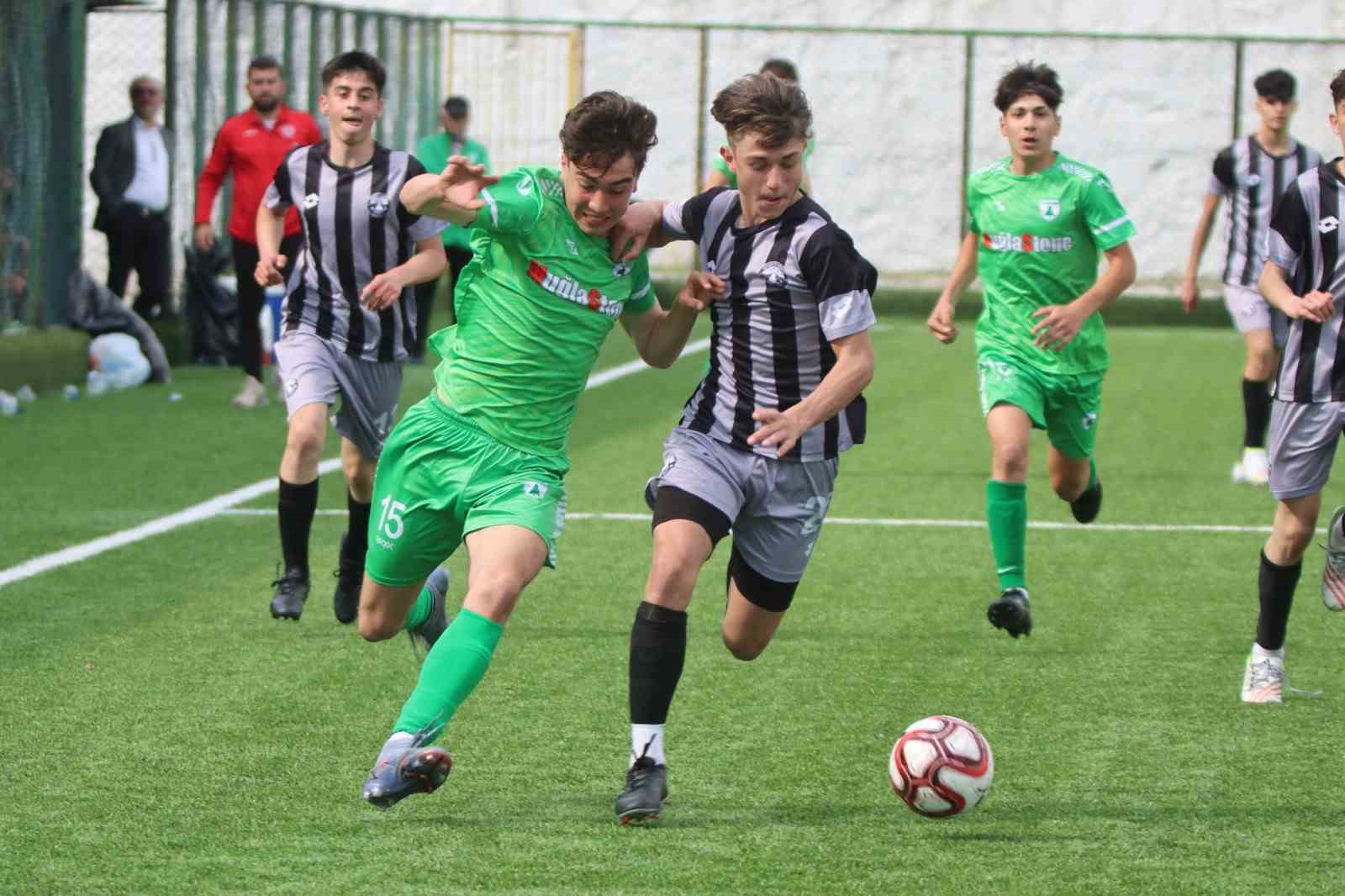 ERMAŞ MUĞLASPOR U-16 TAKIMI, AYDIN'DA GERÇEKLEŞEN TÜRKİYE ŞAMPİYONASI 1. ETAP