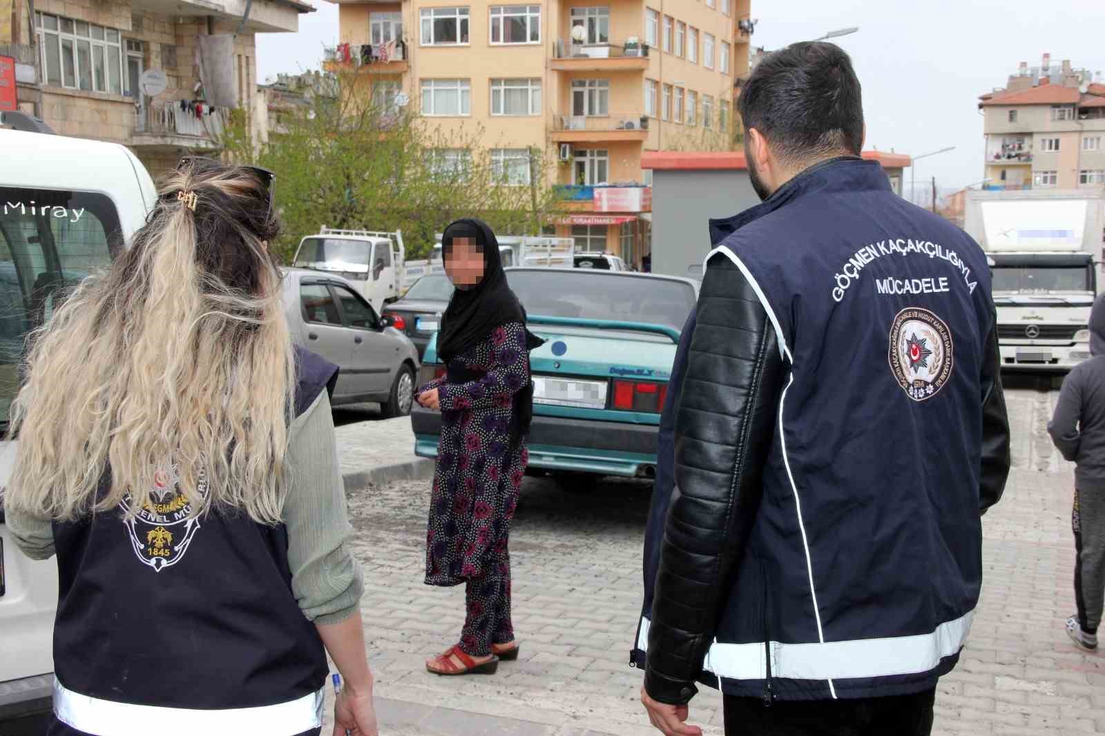 TÜRKİYE GENELİNDE DÜZENSİZ GÖÇ İLE MÜCADELEYE YÖNELİK  YAPILAN HUZUR