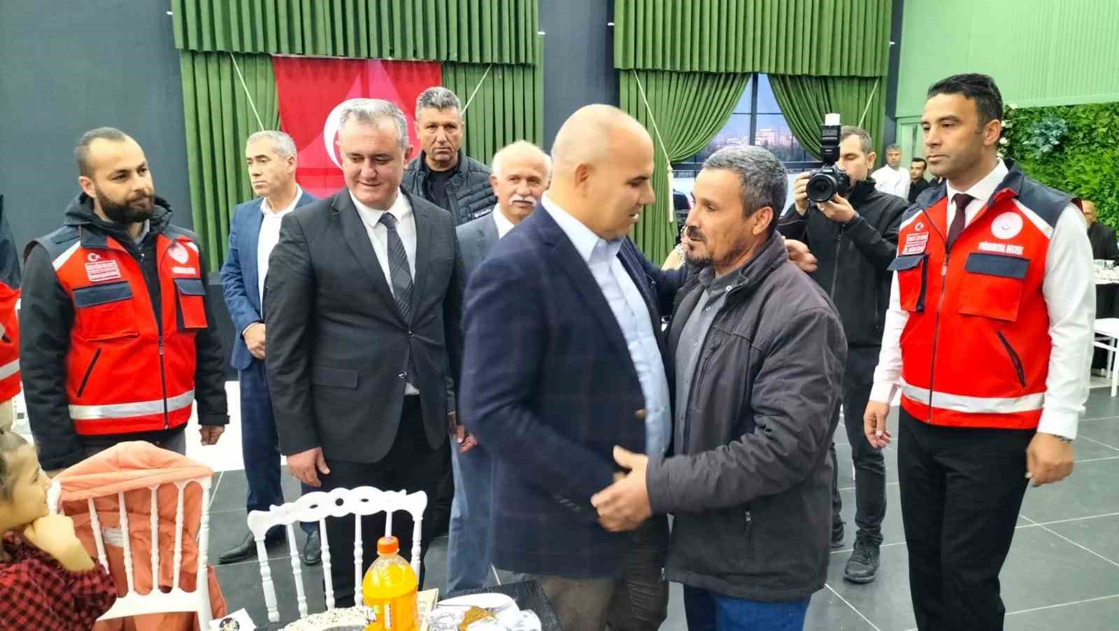 NİĞDE VE DÜZİÇİ ŞEHİT AİLELERİ İFTAR YEMEĞİNDE BULUŞTU