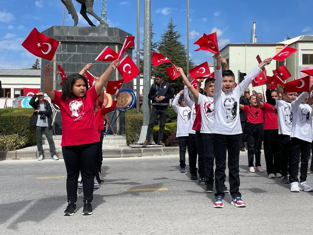 NİĞDE’DE 23 NİSAN ULUSAL EGEMENLİK VE ÇOCUK BAYRAMI 103. YIL