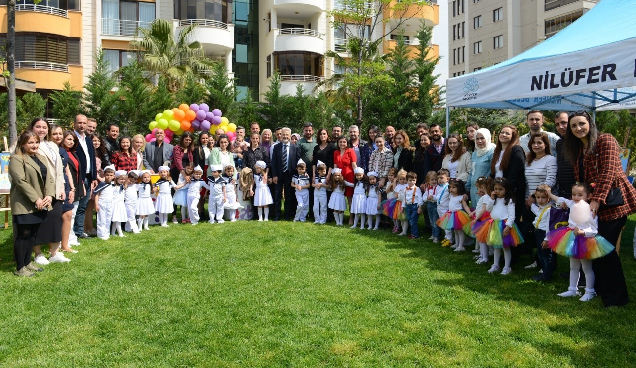 NİLÜFER BELEDİYESİ BURAK BERK KREŞİ ÖĞRENCİLERİ, 23 NİSAN ULUSAL EGEMENLİK