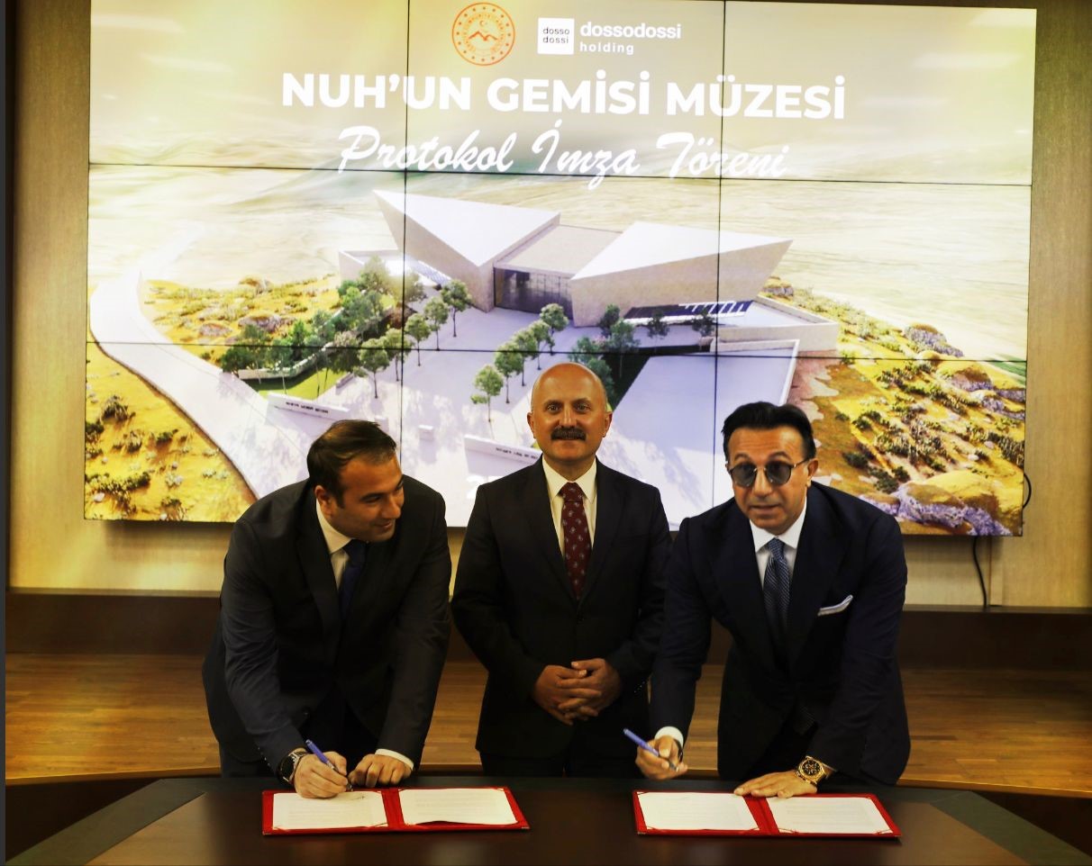AĞRI’DA NUH’UN GEMİSİ MÜZESİ’NİN KURULMASI İÇİN DOSSO DOSSİ HOLDİNG VE