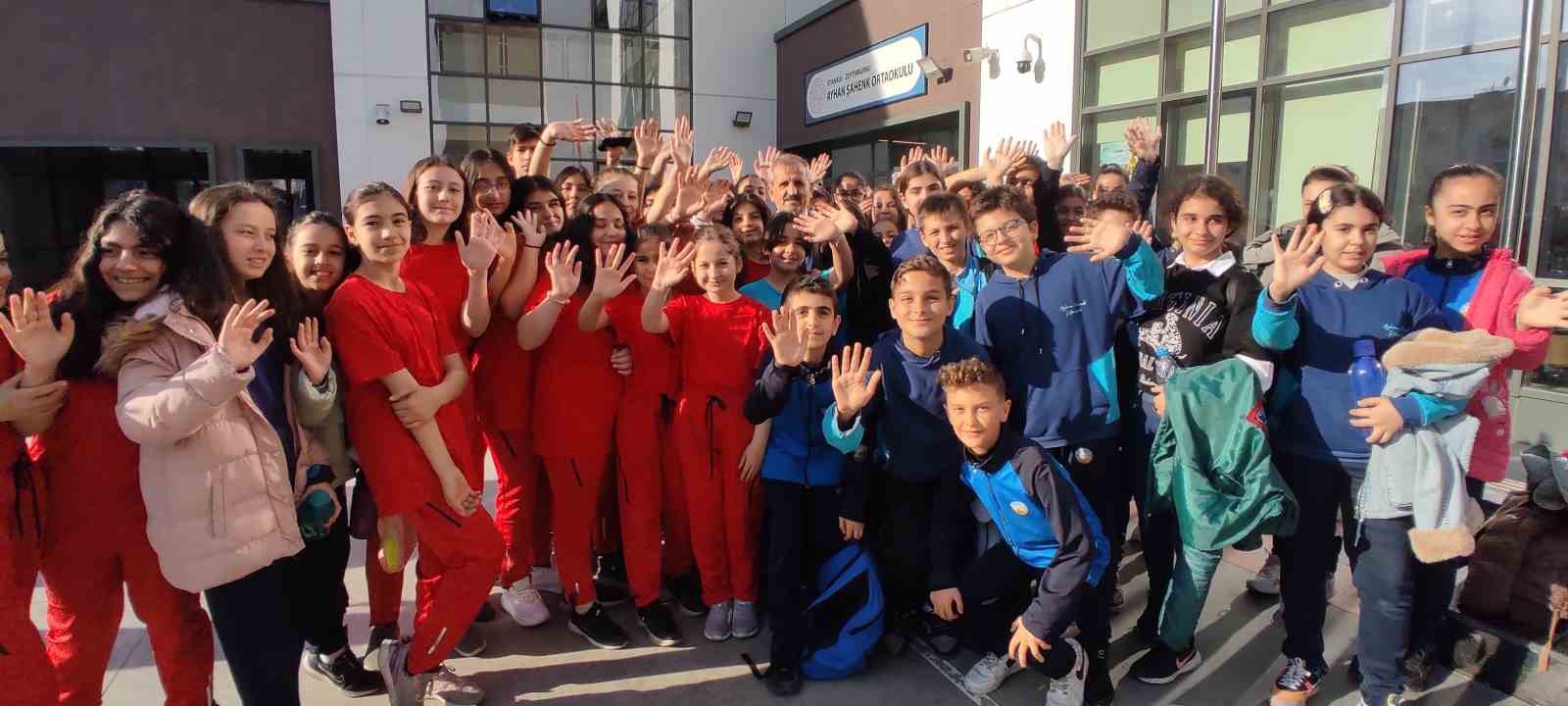 İLK VE ORTAÖĞRETİM KURUMLARINDAKİ YAKLAŞIK 19 MİLYON ÖĞRENCİ İKİNCİ ARA