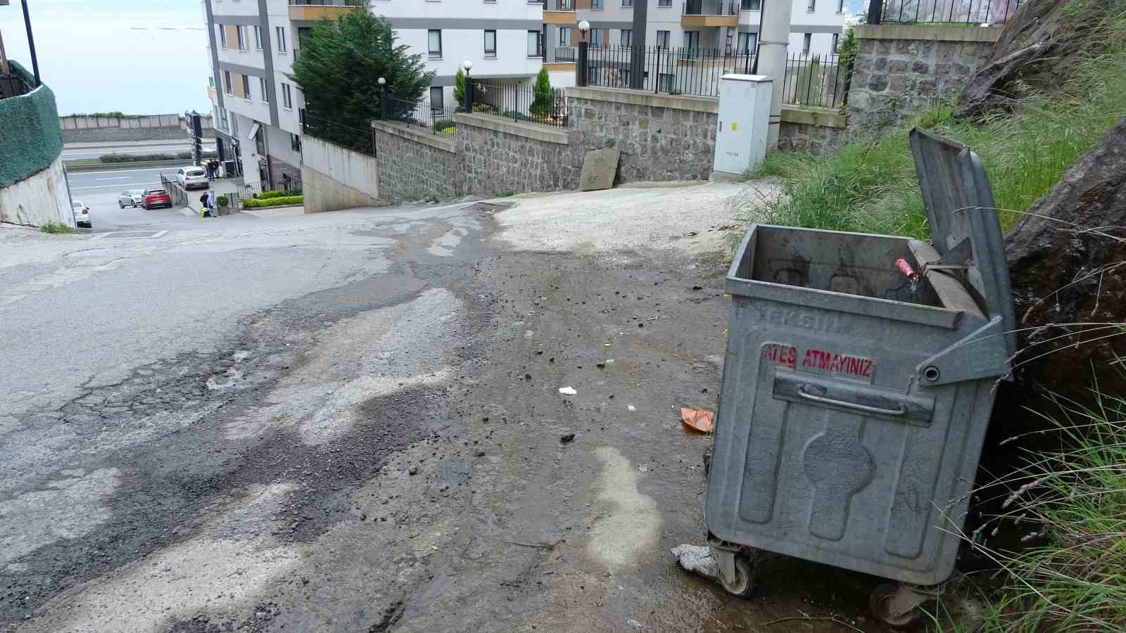 TRABZON’UN ORTAHİSAR İLÇESİNDE SABİTLENDİĞİ YERDEN ÇIKAN ÇÖP KONTEYNERİ FACİAYA NEDEN