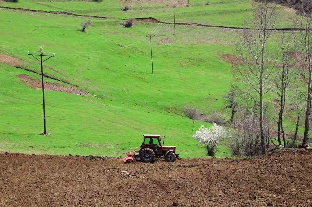 ORDU BÜYÜKŞEHİR BELEDİYE BAŞKANI DR. MEHMET HİLMİ GÜLER’İN TARIMA VERDİĞİ