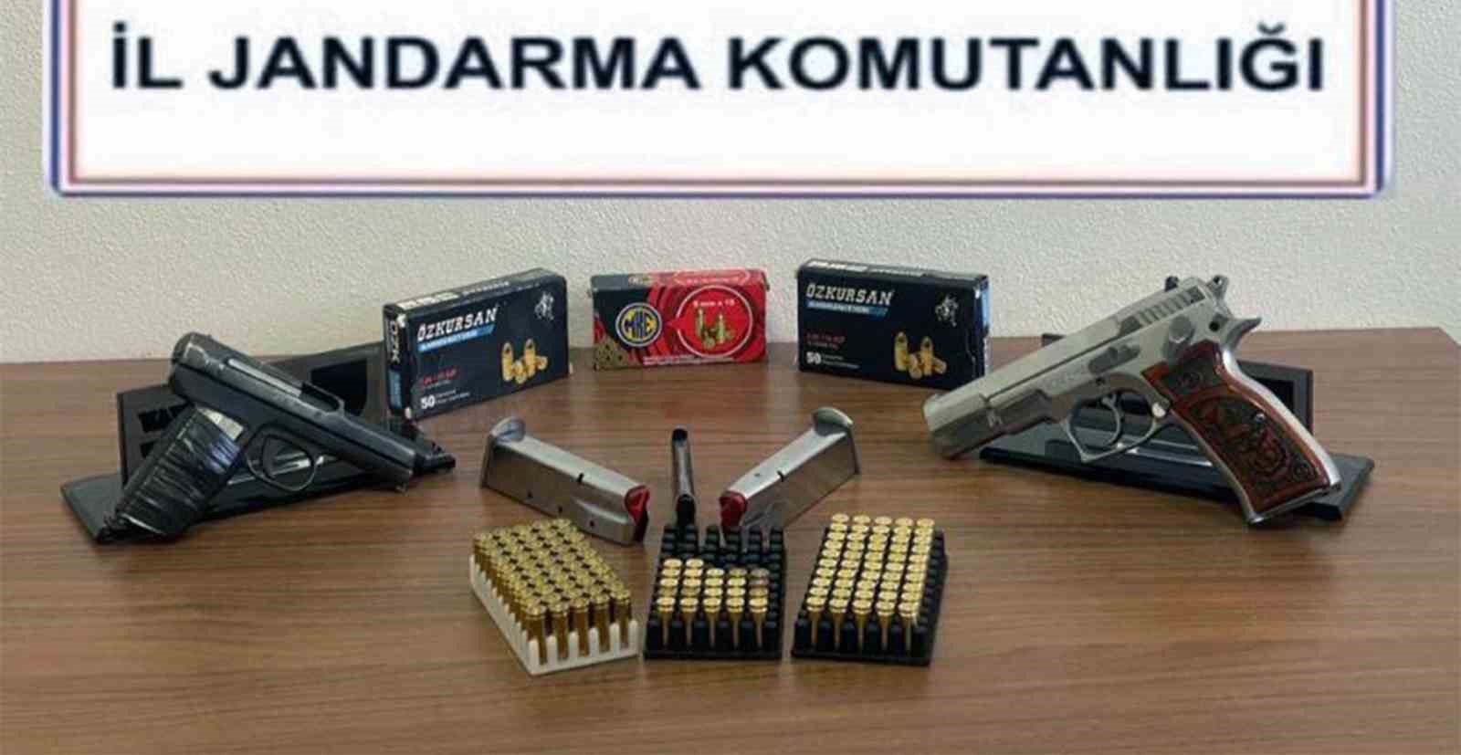 ORTACA’DA RUHSATSIZ SİLAH VE ÇOK SAYIDA MERMİ ELE GEÇİRİLDİ