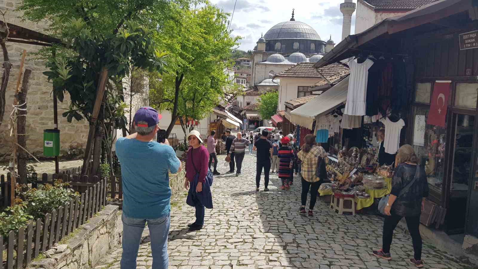 UNESCO DÜNYA MİRAS LİSTESİ'NDE BULUNAN TARİHİ EVLERİYLE ÜNLÜ KARABÜK'ÜN SAFRANBOLU