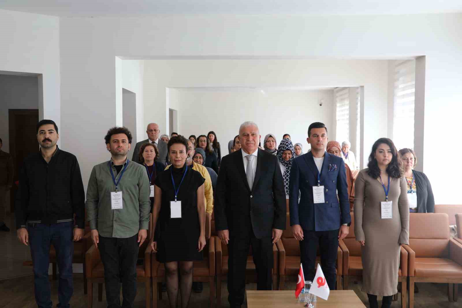 ANADOLU ÜNİVERSİTESİ’NİN YÜRÜTÜCÜLÜĞÜNÜ YAPTIĞI, OTİZM PROJESİNE EFELER BELEDİYESİ EV SAHİPLİĞİ