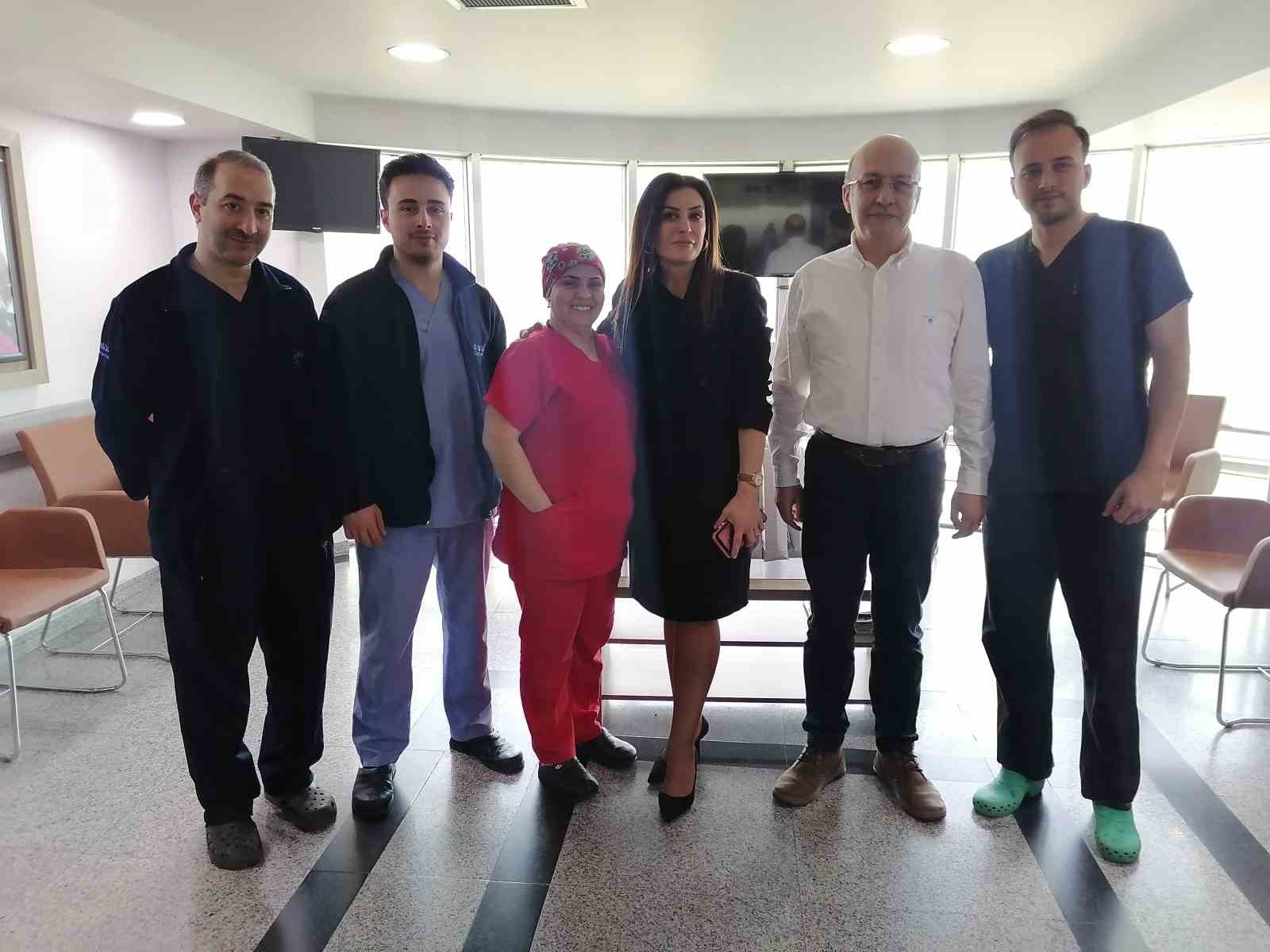 ÖZEL İMPERİAL HASTANESİ BAŞHEKİMİ UZM. DR. CEMİL BAYARSLAN VE MÜDÜR