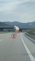 OTOBANDA CANLARINI HİÇE SAYARAK BÖYLE GİTTİLER