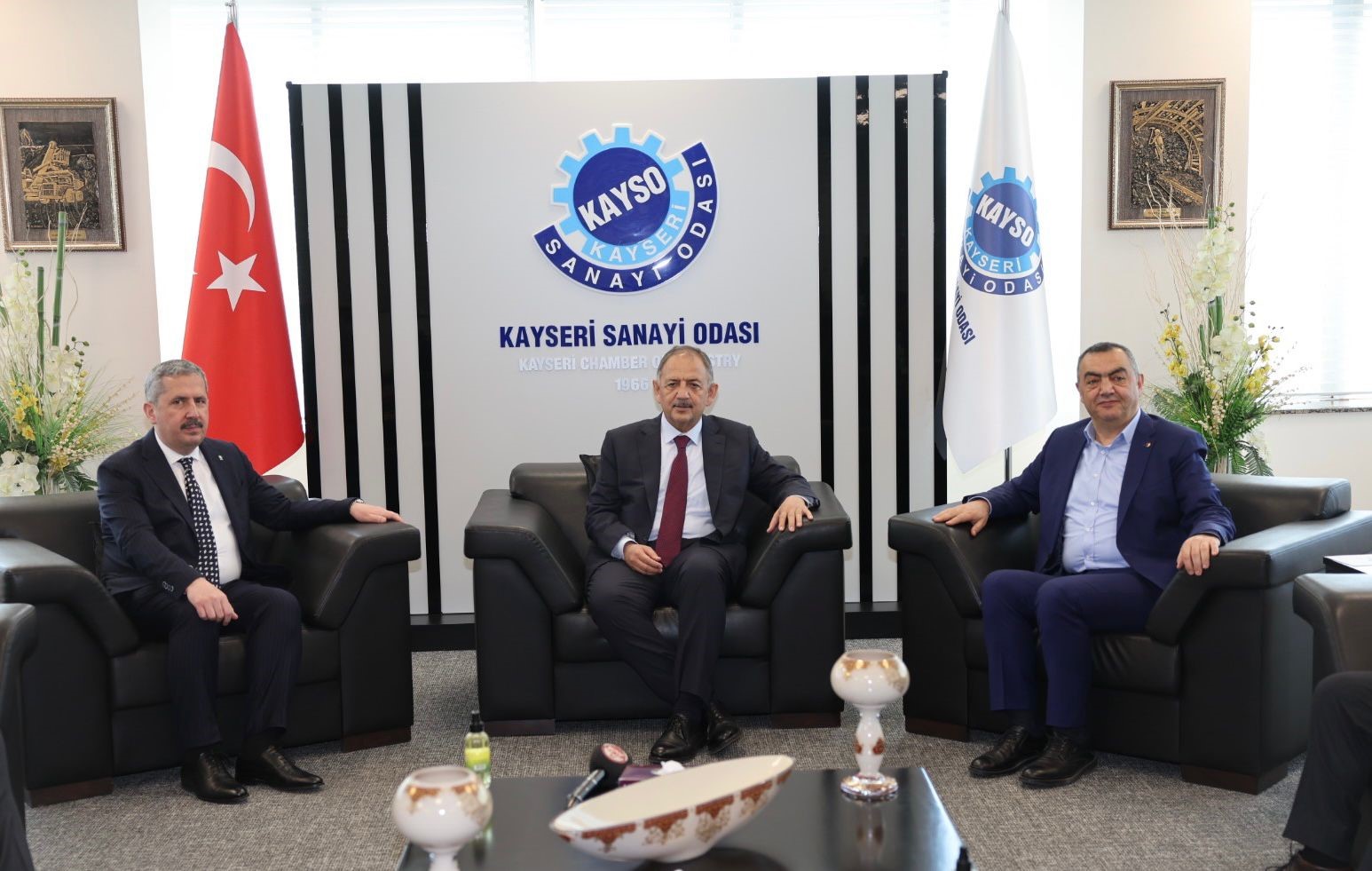 AK PARTİ GENEL BAŞKAN YARDIMCISI MEHMET ÖZHASEKİ VE AK PARTİ