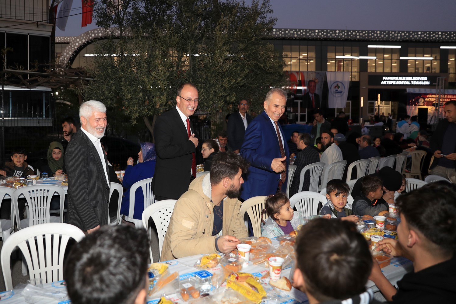 İLÇEYE DEĞER KATAN PROJELERE İMZA ATAN PAMUKKALE BELEDİYESİ, AKTEPE SOSYAL