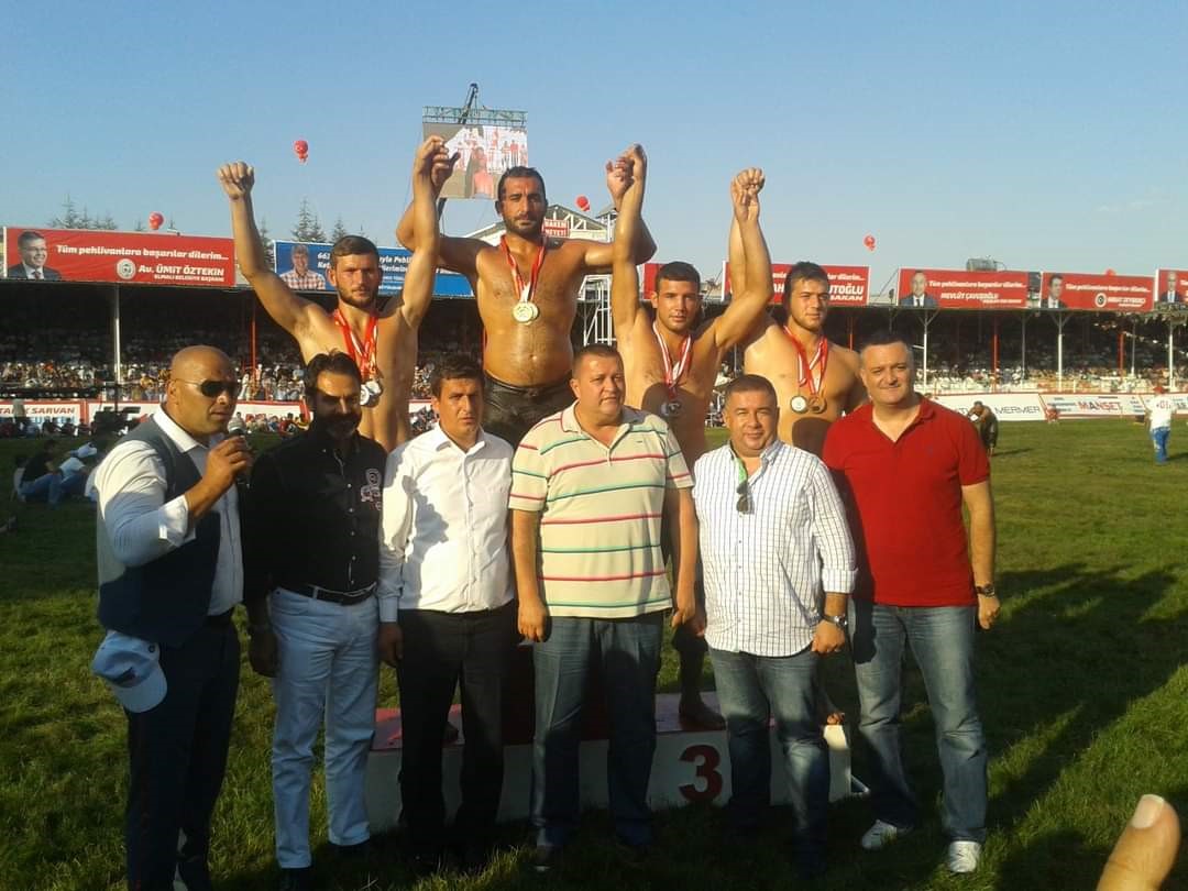PAMUKKALE BELEDİYE SPOR KULÜBÜ ÇATISI ALTINDA BULUNAN BRANŞLARDAN OLAN GÜREŞTE,