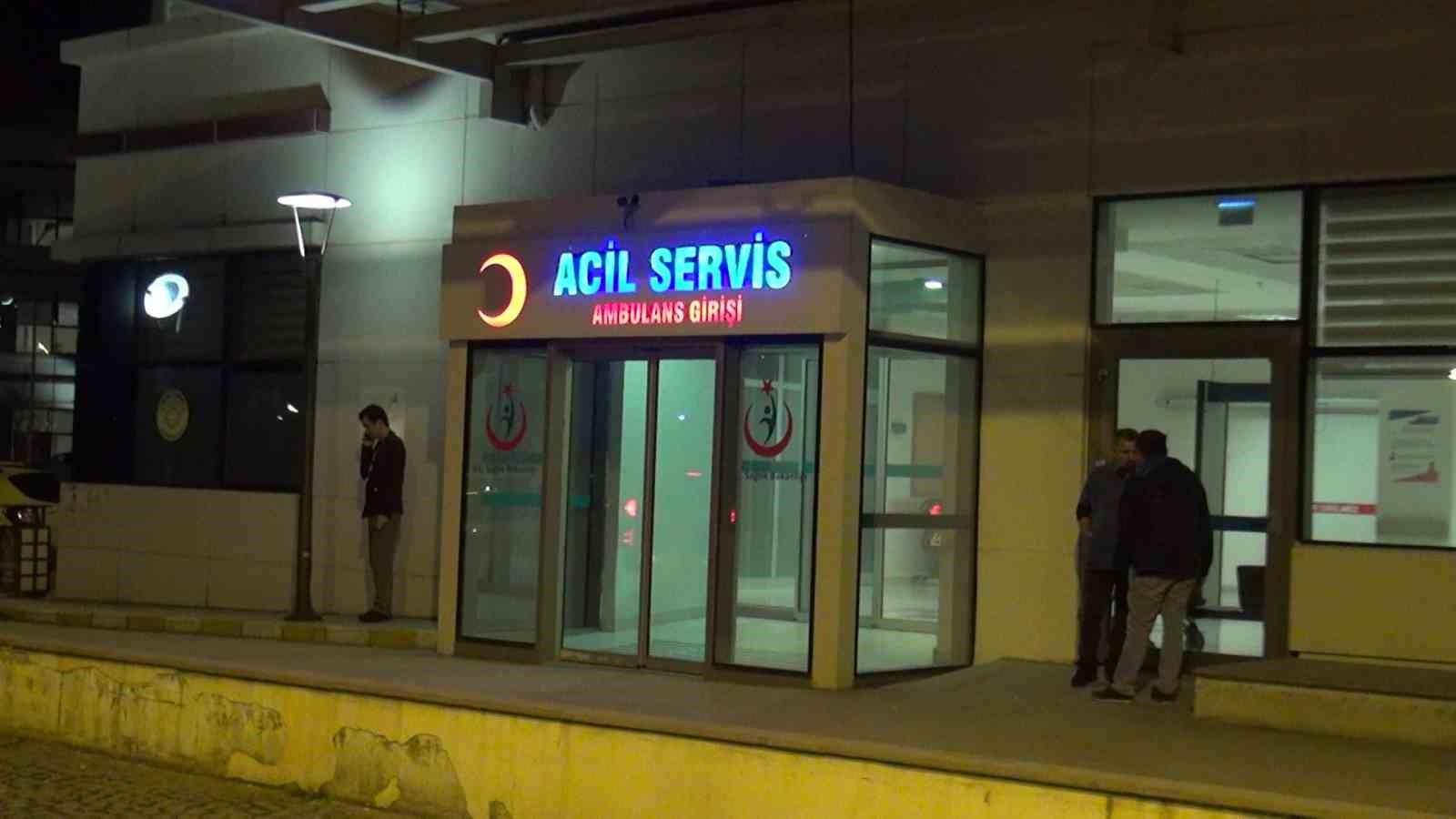 KASTAMONU’DA OTOPARK NEDENİYLE ÇIKAN KAVGADA KARI, KOCA SİLAHLA VURULDU.