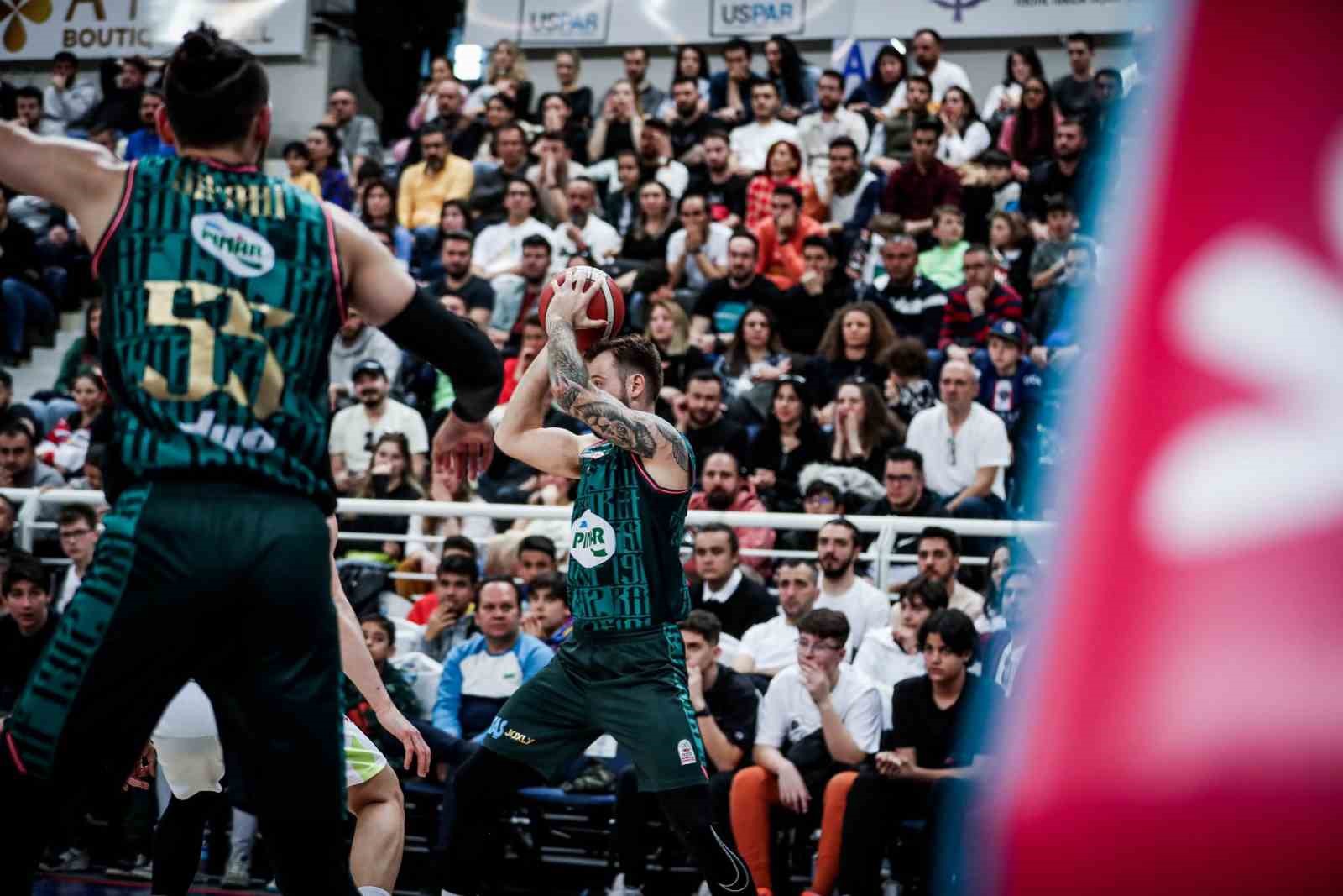 PINAR KARŞIYAKA, TÜRKİYE SİGORTA BASKETBOL SÜPER LİGİ'NİN 24. HAFTASINDA EVİNDE