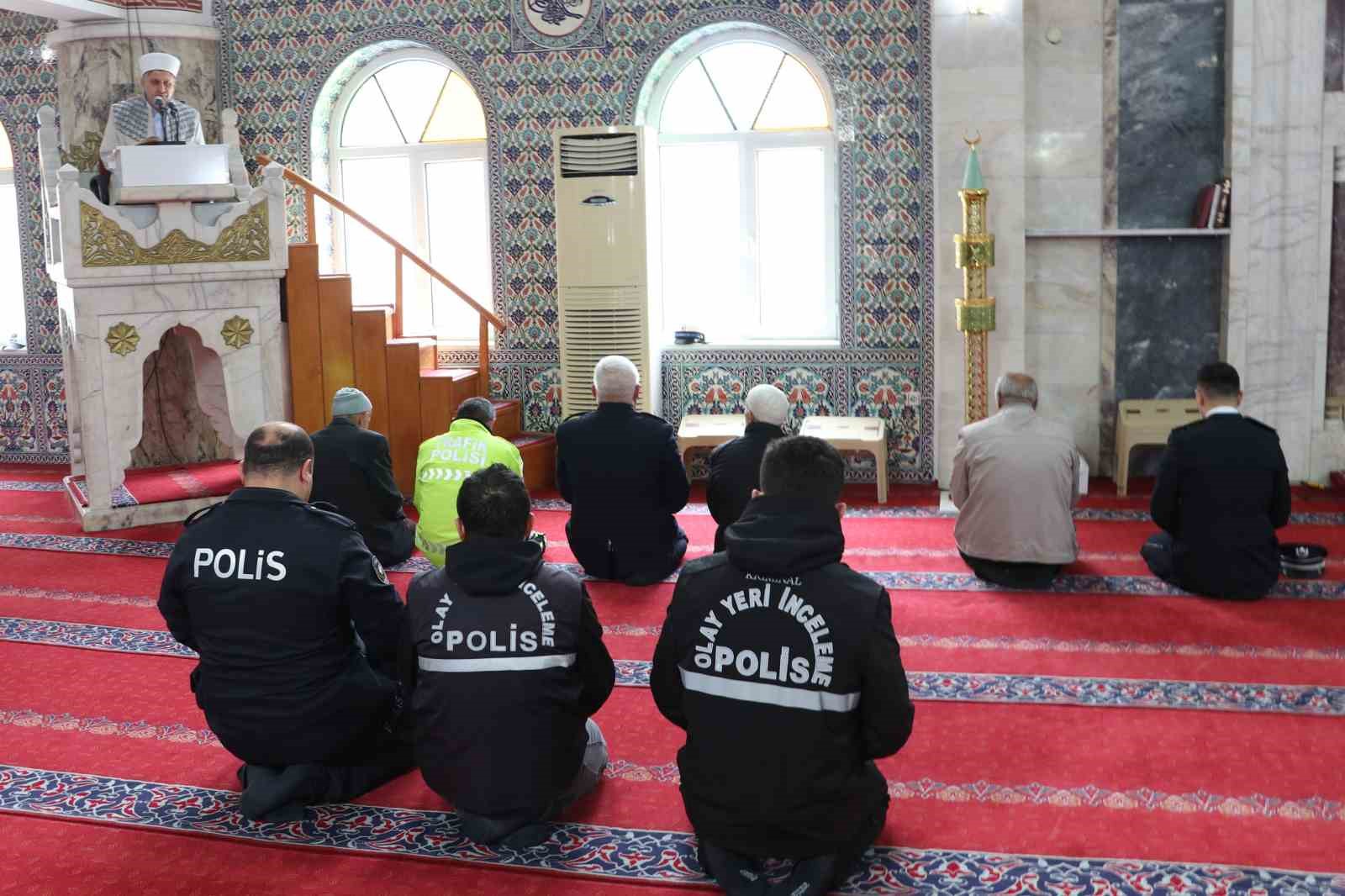 HAVZA İLÇE EMNİYET MÜDÜRLÜĞÜ 10 NİSAN POLİS HAFTASI NEDENİYLE ŞEHİT