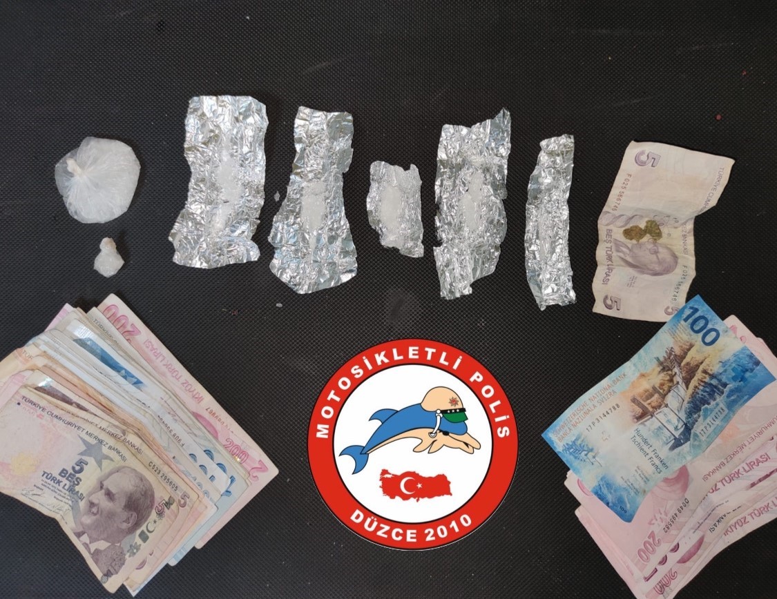 DÜZCE İL EMNİYET MÜDÜRLÜĞÜ ASAYİŞ ŞUBE MÜDÜRLÜĞÜ EKİPLERİ YAPTIKLARI DENETİMLERDE