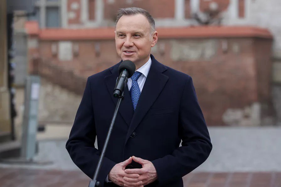 POLONYA'DA, RUSYA'NIN SMOLENSK KENTİNDE ARALARINDA DÖNEMİN POLONYA CUMHURBAŞKANI LECH KACZYNSKİ