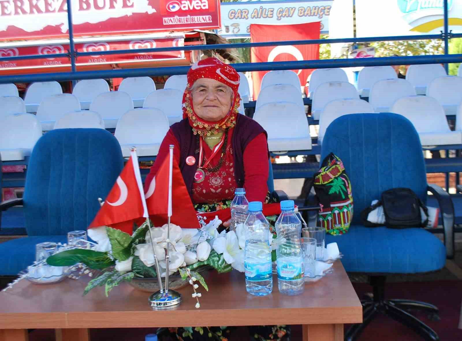 AYDIN'DAKİ TÜM KUTLAMA TÖRENLERİNİN VAZGEÇİLMEZ İSMİ HALİNE GELEN VE PROTOKOLÜN