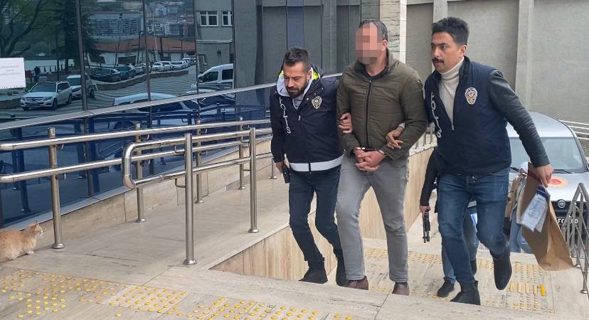 ZONGULDAK’TA RAHATSIZ ETTİĞİ KIZIN BABASINI VURAN R.G İSİMLİ ŞAHIS EMNİYETTEKİ