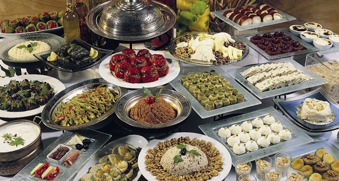 UZMANLAR, RAMAZAN AYI BOYUNCA AÇ VE SUSUZ KALINDIĞI İÇİN RAMAZAN