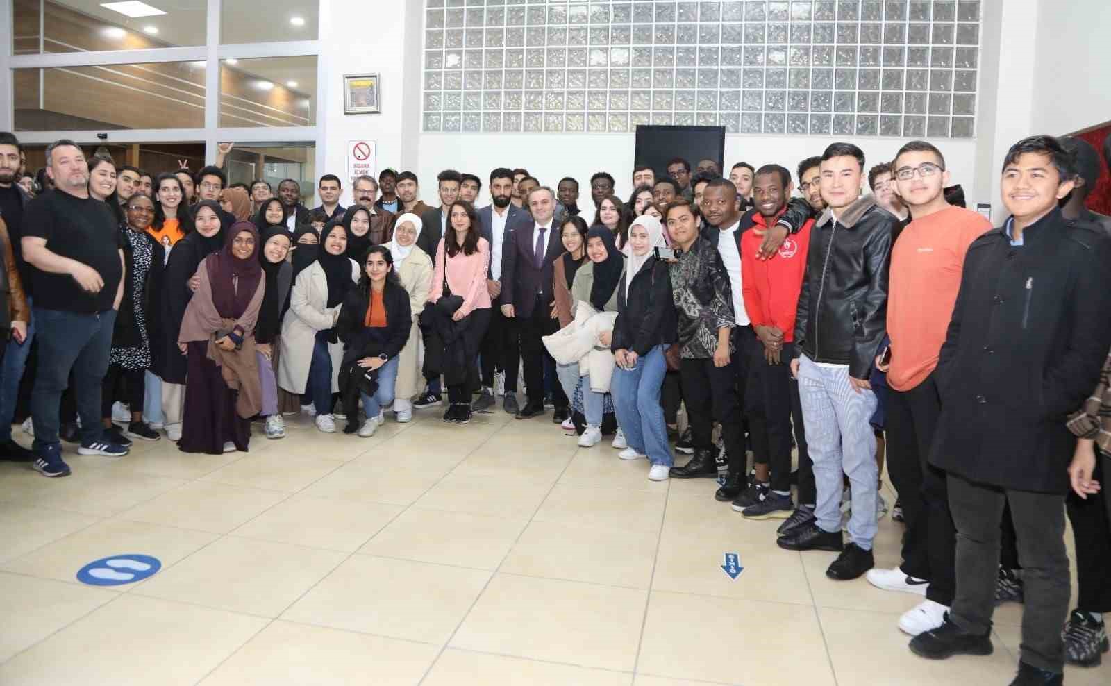 ERCİYES ÜNİVERSİTESİ (ERÜ) REKTÖRÜ PROF. DR. FATİH ALTUN, DÜZENLENEN ETKİNLİKTE