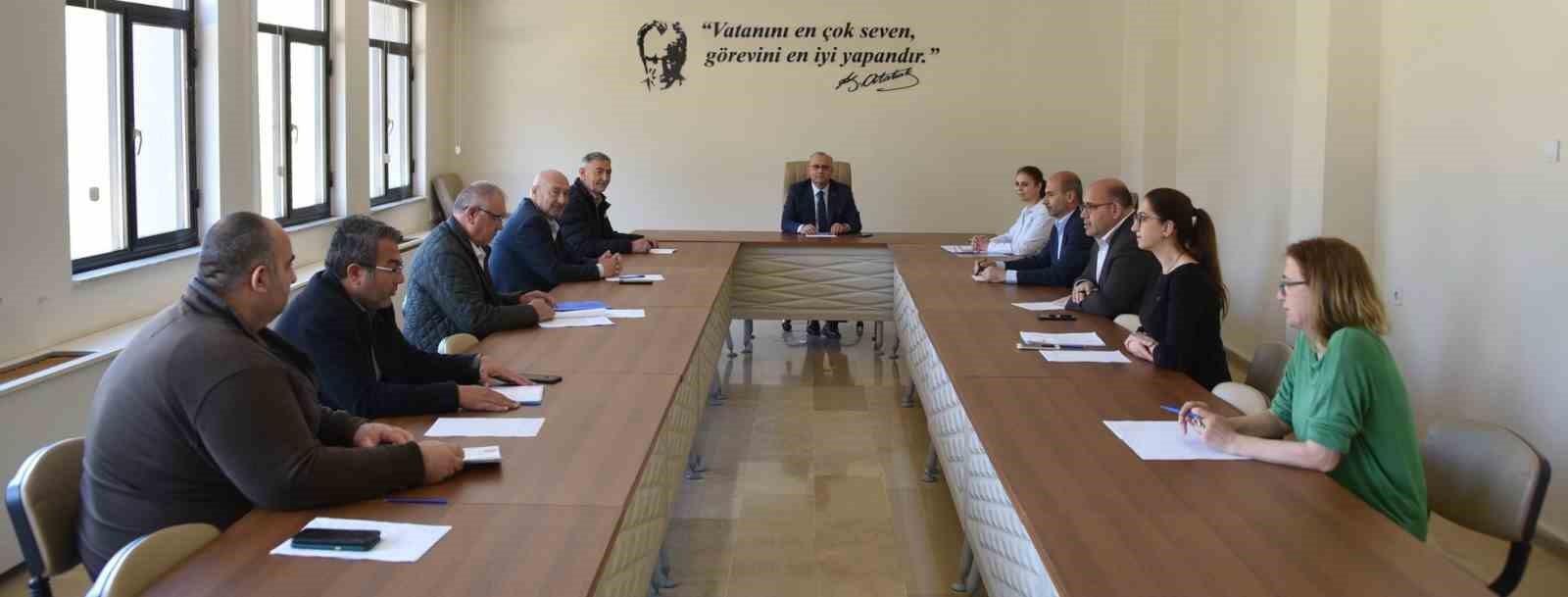 MANİSA’NIN SALİHLİ BELEDİYE MECLİSİ TARAFINDAN BİR YILLIK SÜREYLE SEÇİLEN ENCÜMEN