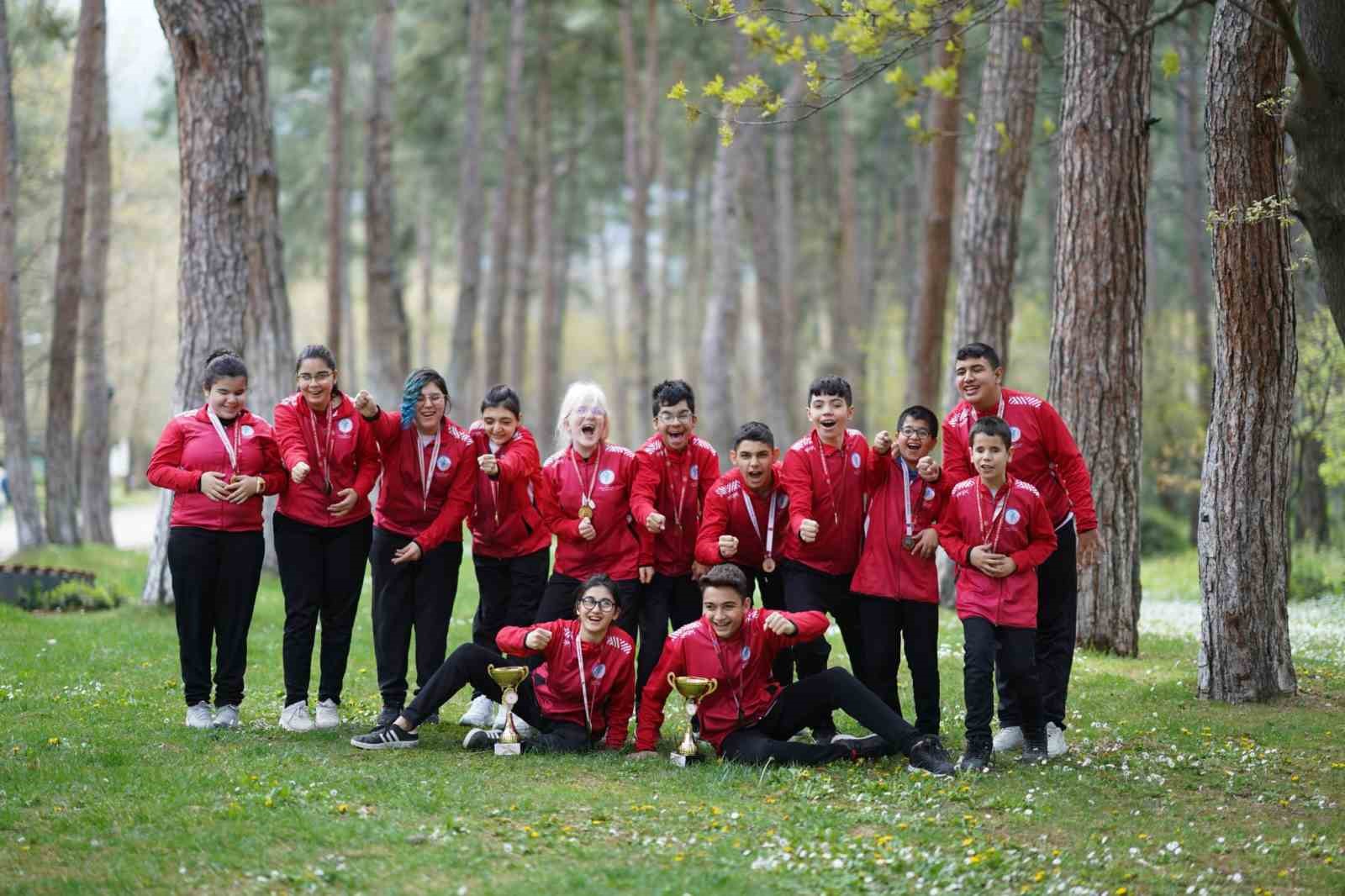 GÖRME ENGELLİ OKULLAR ARASI YILDIZLAR GOALBALL TÜRKİYE ŞAMPİYONASI’NDAN ALTIN MADALYAYLA