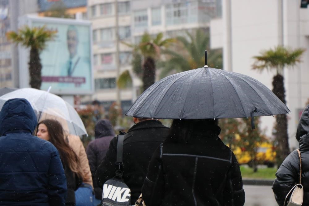 SON 4 GÜNDE 73,3 KİLO YAĞIŞIN DÜŞTÜĞÜ SAMSUN’DA SAĞANAK VE