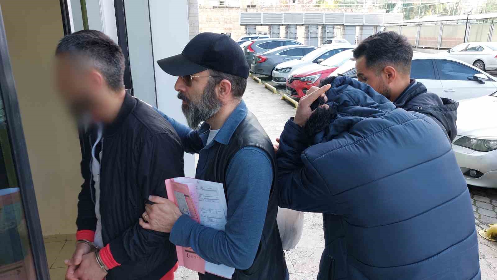 SAVCI TARAFINDAN TUTUKLANMALARI TALEBİYLE NÖBETÇİ MAHKEMEYE SEVK EDİLEN E.E. VE