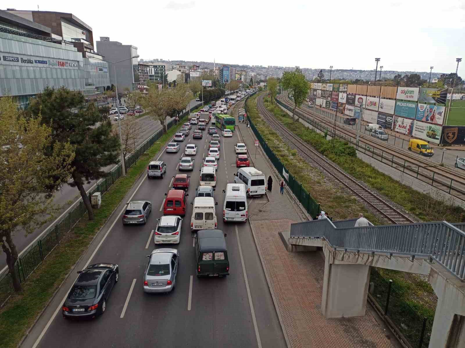 SAMSUN’DAKİ MOTORLU KARA TAŞITI SAYISI GEÇEN AYA GÖRE 2 BİN