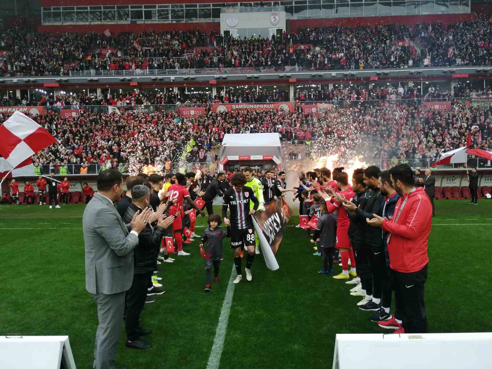 SAMSUNSPOR - ANKARA KEÇİÖRENGÜCÜ MAÇINDAN KARELER. SAMSUNSPOR ALDIĞI GALİBİYET İLE