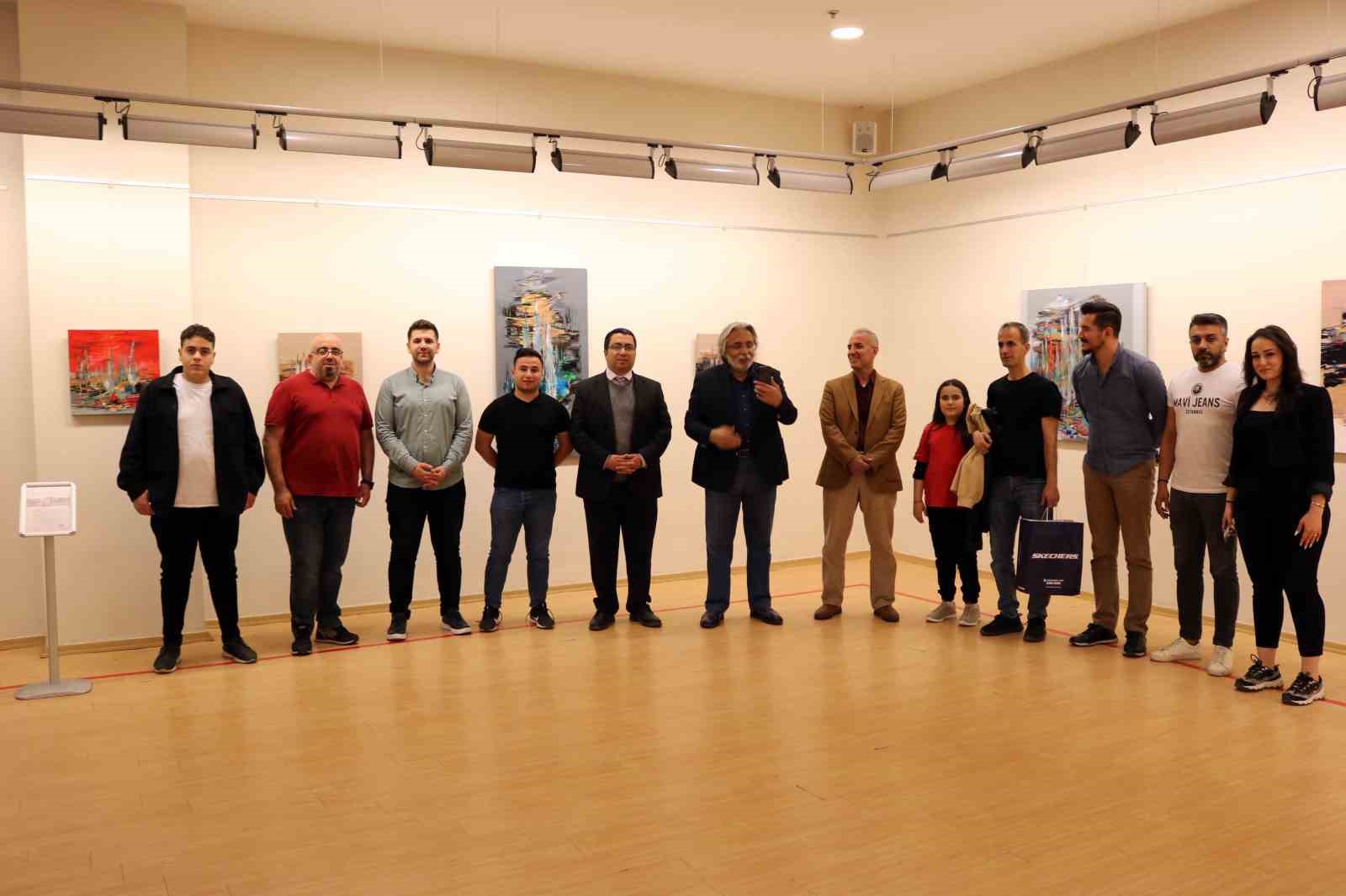 AKADEMİSYEN RESSAM LEYLA AFACAN KODAMAN, 11’İNCİ KİŞİSEL RESİM SERGİSİNİ GAZİANTEP’TE