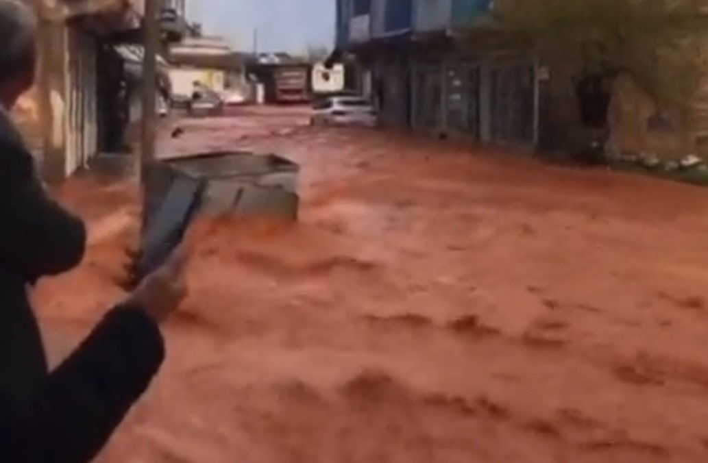 ŞANLIURFA'DA SAĞANAK YAĞIŞ SELE NEDEN OLDU