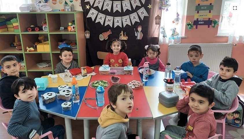 SARAYKENT’TE ÇOCUKLAR İÇİN “TEKNE ORUCU İFTARI” DÜZENLENDİ