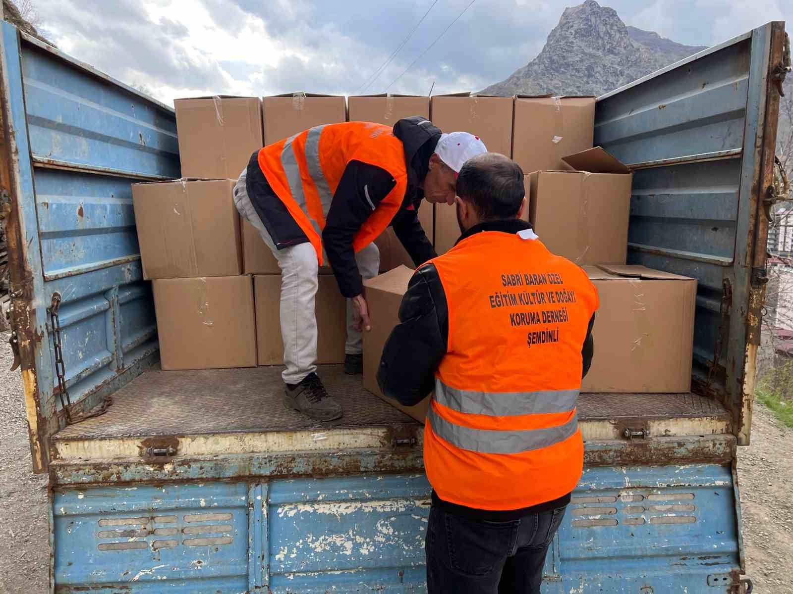 HAKKARİ'NİN ŞEMDİNLİ İLÇESİ NÜFUSUNA KAYITLI HAYIRSEVER İŞ ADAMI SABRİ BARAN