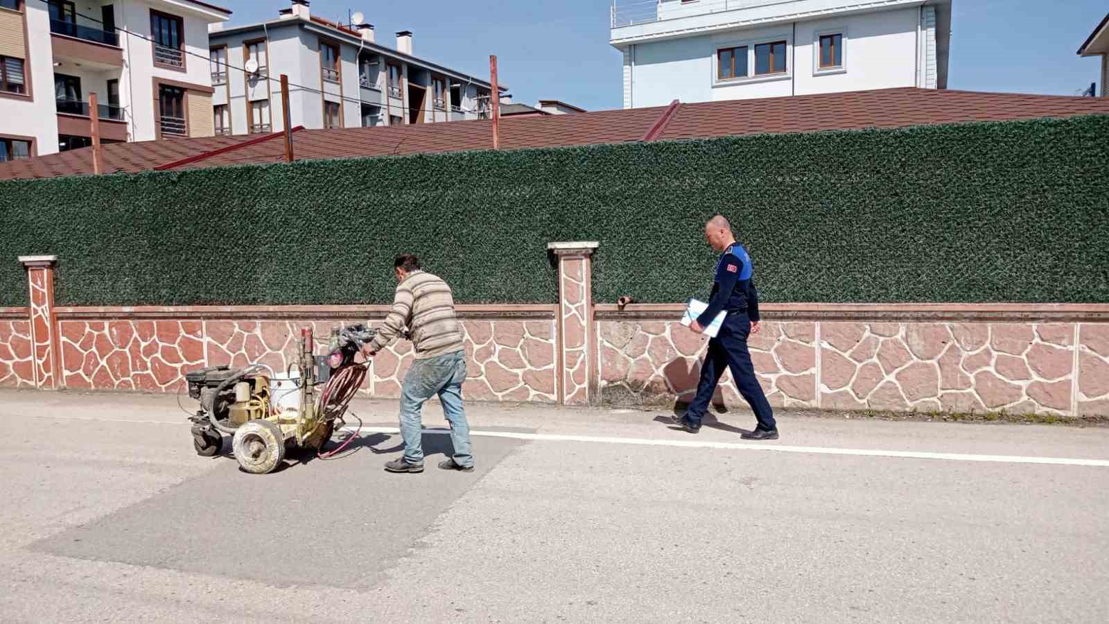 DÜZCE BELEDİYESİ AZİZİYE MAHALLESİ MERKEZ PAZARYERİ VE HAMİDİYE MAHALLESİ KAPALI