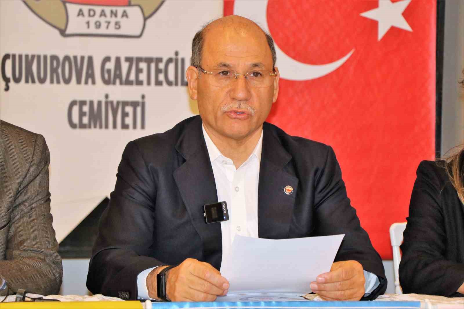 EĞİTİM-BİR-SEN ADANA ŞUBE BAŞKANI MEHMET SEZER, 4 SENDİKANIN 5 ŞUBE