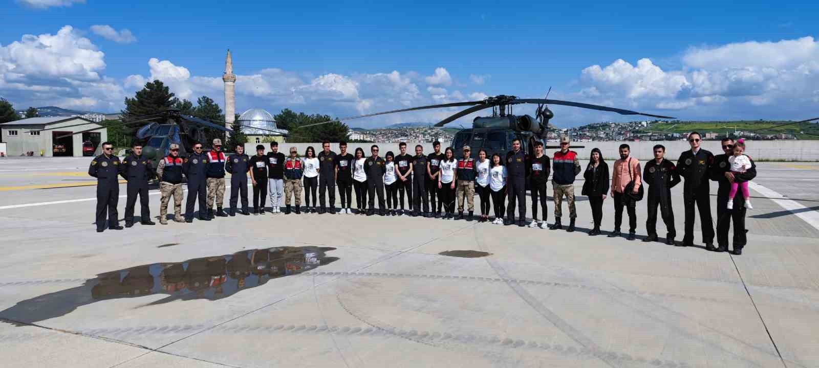 SİİRT’TE 26 NİSAN DÜNYA PİLOTLAR GÜNÜ ÇERÇEVESİNDE, JANDARMA HAVACILIK BAŞKANLIĞI