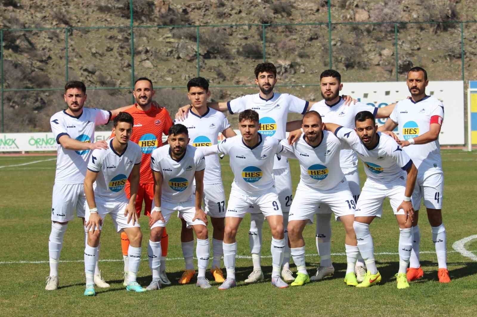 BÖLGESEL AMATÖR LİG 6. GRUPTA MÜCADELE EDEN HACILAR ERCİYESSPOR, DEPLASMANDA